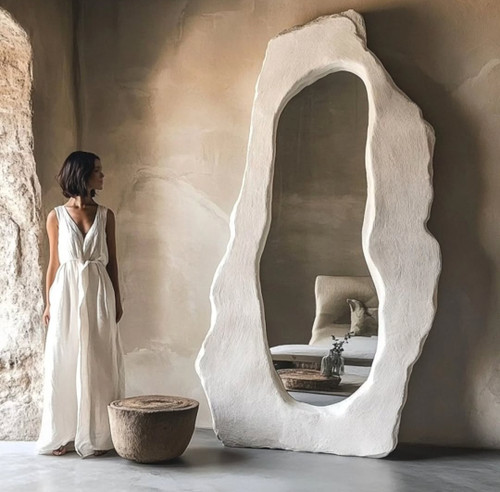 آینه دفرمه قدی مدرن سفید